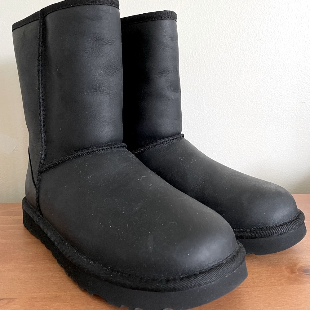 UGG Classic Short Leather Water Resistant Boot